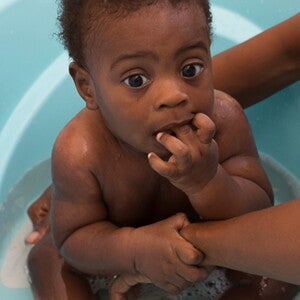How to Bathe Your Baby How to Bathe Your Baby